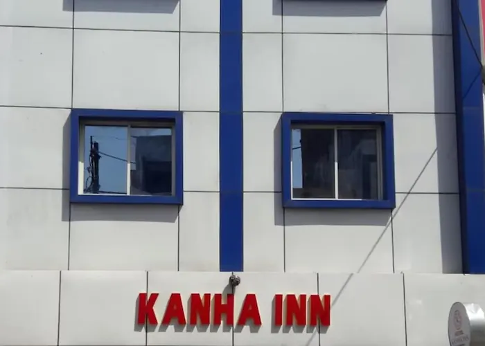 Goroomgo Kanha Inn Lucknow