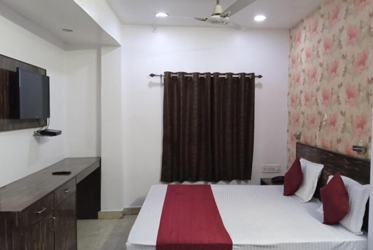 Goroomgo Kanha Hotel